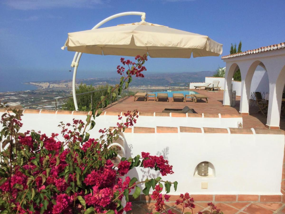Villa Perla Blanca Sayalonga 외부 사진